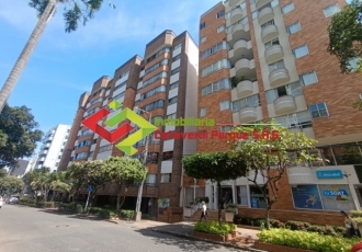 EDIFICIO TORRE MAYOR III CABECERA DEL LLANO